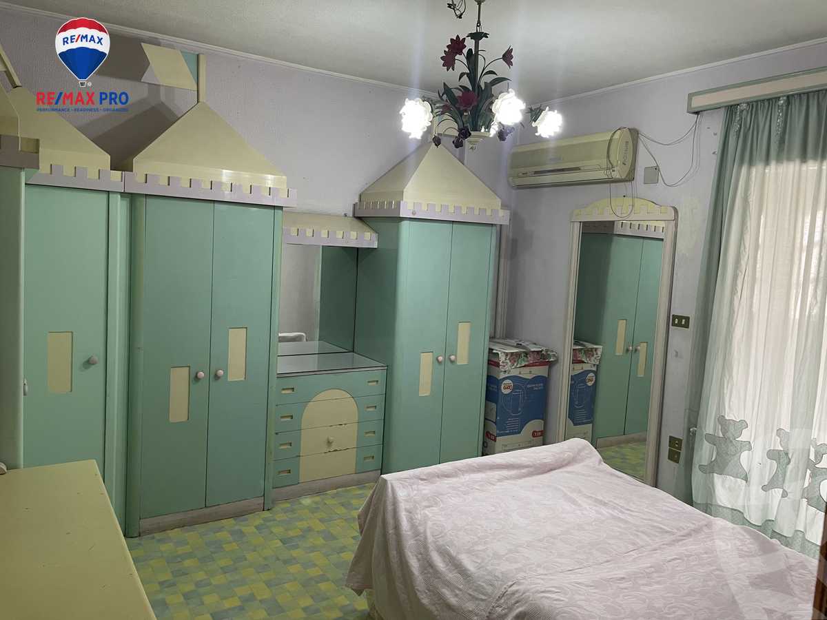https://aqarmap.com.eg/en/listing/4194719-for-sale-cairo-nasr-city-zakr-hussein-el-methak
