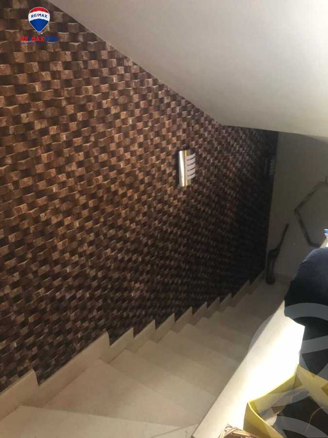 https://aqarmap.com.eg/en/listing/4209655-for-sale-cairo-new-cairo-compounds-la-terra