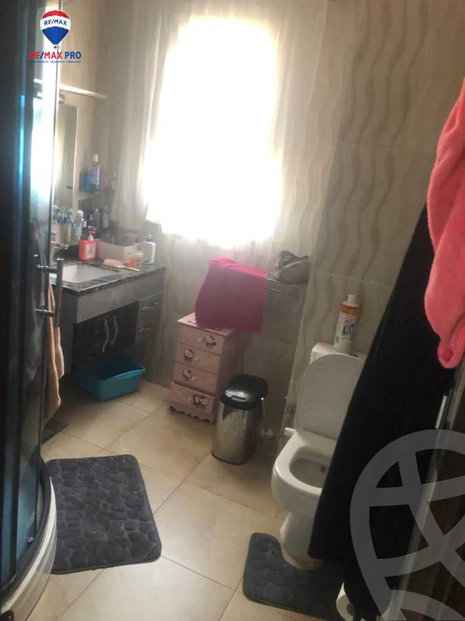 https://aqarmap.com.eg/en/listing/4209655-for-sale-cairo-new-cairo-compounds-la-terra