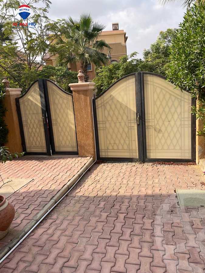 https://aqarmap.com.eg/en/listing/4214535-for-sale-cairo-6th-of-october-compounds-wyst-jyt-mwl