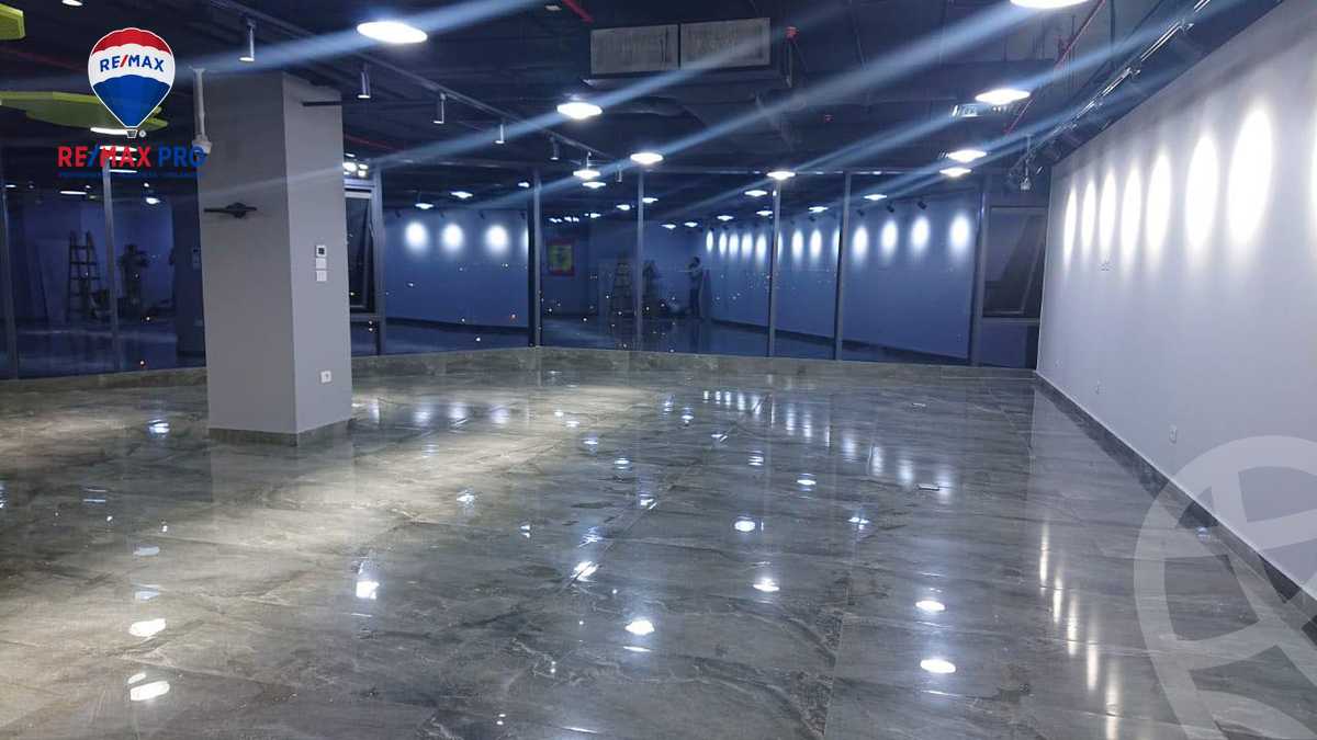 https://aqarmap.com.eg/en/listing/4214573-for-sale-cairo-el-sheikh-zayed-city-compounds-in-sheikh-zayed-the-polygon