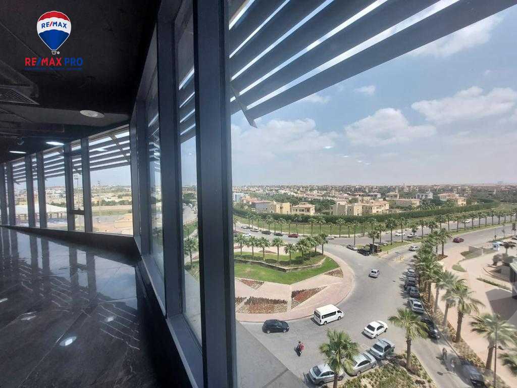 https://aqarmap.com.eg/en/listing/4214573-for-sale-cairo-el-sheikh-zayed-city-compounds-in-sheikh-zayed-the-polygon