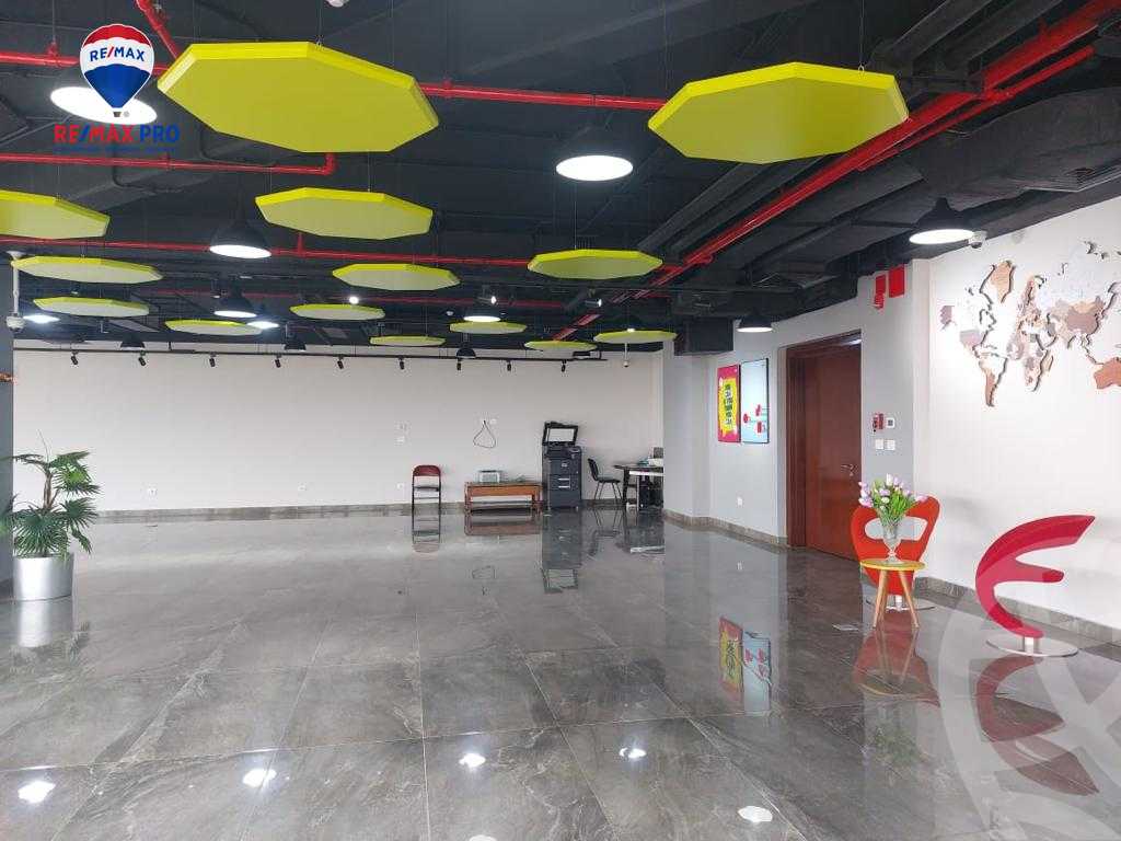 https://aqarmap.com.eg/en/listing/4214573-for-sale-cairo-el-sheikh-zayed-city-compounds-in-sheikh-zayed-the-polygon