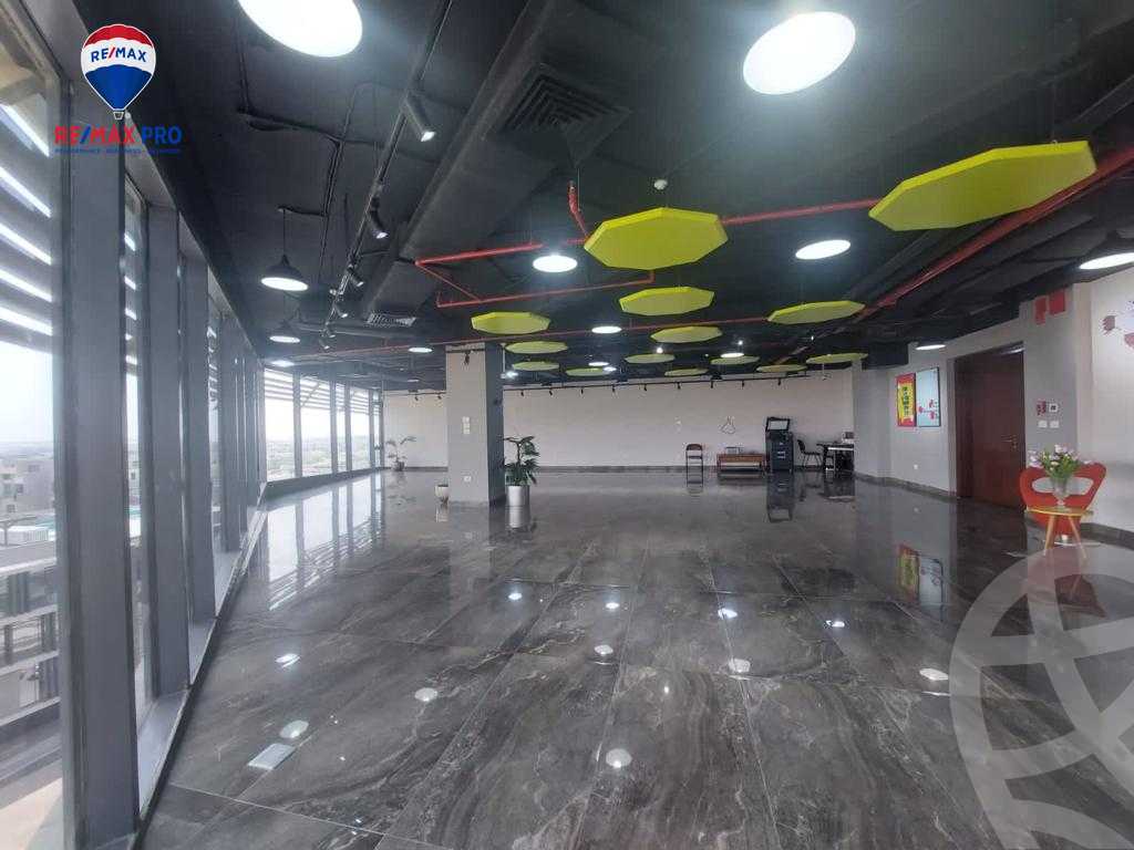 https://aqarmap.com.eg/en/listing/4214573-for-sale-cairo-el-sheikh-zayed-city-compounds-in-sheikh-zayed-the-polygon