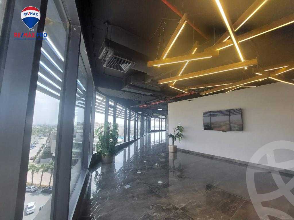 https://aqarmap.com.eg/en/listing/4214573-for-sale-cairo-el-sheikh-zayed-city-compounds-in-sheikh-zayed-the-polygon