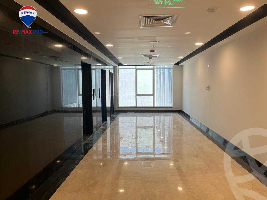 https://aqarmap.com.eg/en/listing/4214578-for-sale-cairo-el-sheikh-zayed-city-compounds-tryfywm-zyd-nm-llttwyr
