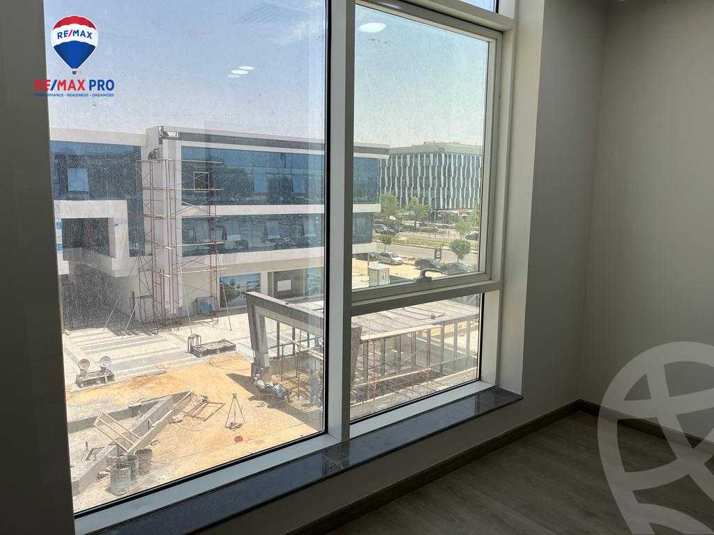 https://aqarmap.com.eg/en/listing/4214578-for-sale-cairo-el-sheikh-zayed-city-compounds-tryfywm-zyd-nm-llttwyr