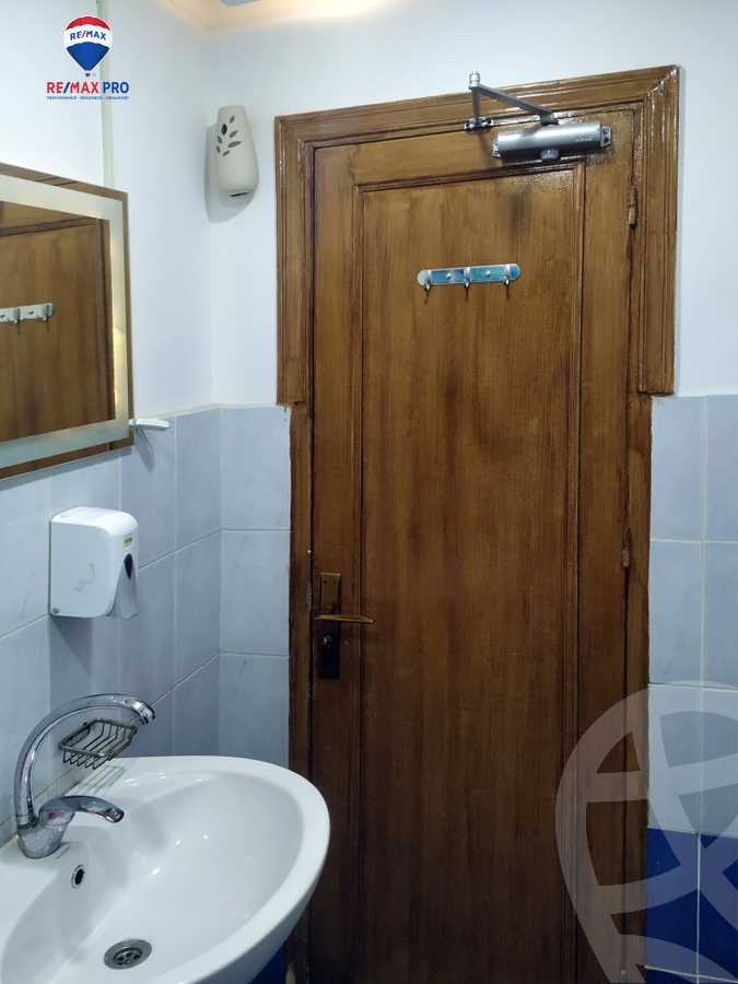 https://aqarmap.com.eg/en/listing/4216901-for-rent-cairo-nasr-city-abbas-el-akkad
