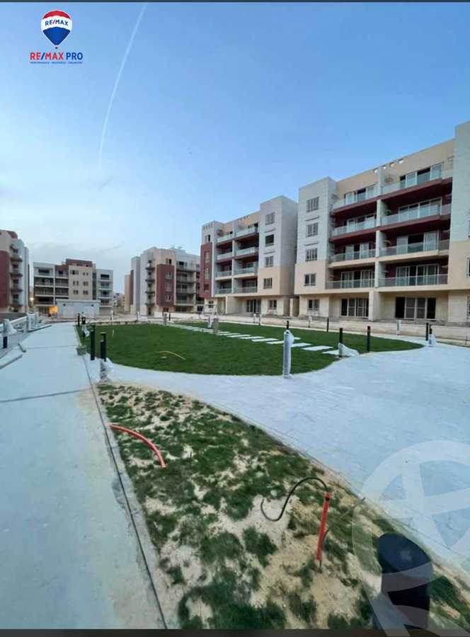 https://aqarmap.com.eg/ar/listing/4220772-for-sale-cairo-new-cairo-compounds-brwmynd-ryzydns-wdy-djl-llttwyr