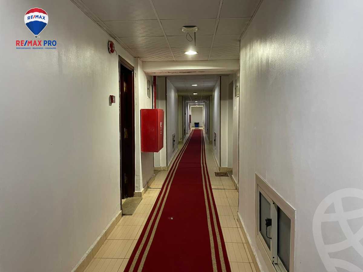 https://aqarmap.com.eg/ar/listing/4227638-for-sale-cairo-6th-of-october-featured-neighborhood-el-motamayez-neighborhood-abdallah-al-nadim-al-zohour-st