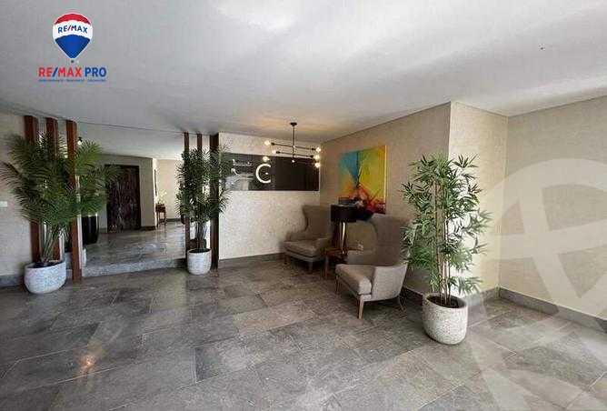 https://aqarmap.com.eg/ar/listing/4230163-for-sale-cairo-new-cairo-compounds-mountain-view-1