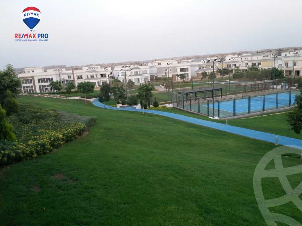 https://aqarmap.com.eg/ar/listing/4230163-for-sale-cairo-new-cairo-compounds-mountain-view-1
