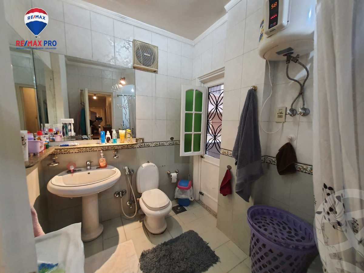 https://aqarmap.com.eg/en/listing/4234381-for-sale-cairo-heliopolis-ard-el-golf-abd-allah-deraz-st
