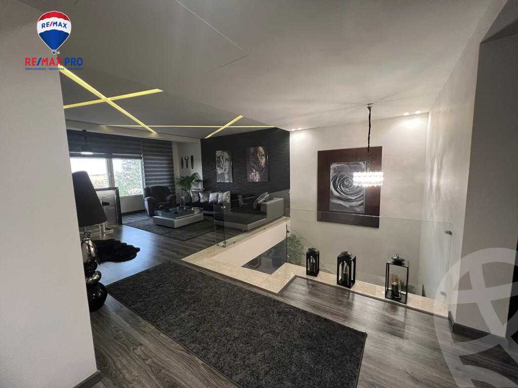 https://aqarmap.com.eg/en/listing/4236869-for-sale-cairo-new-cairo-compounds-les-rois