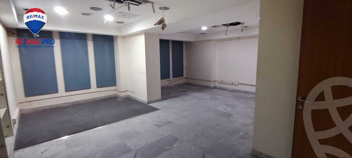 https://aqarmap.com.eg/en/listing/4241575-for-sale-cairo-el-zamalek-el-aziz-othman-st