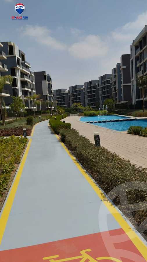 https://aqarmap.com.eg/en/listing/4257164-for-sale-cairo-6th-of-october-compound-sun-capital