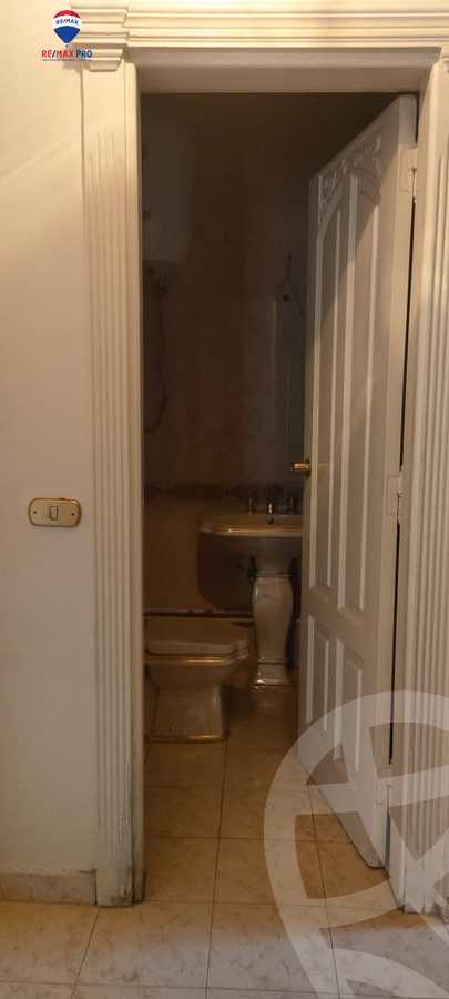 https://aqarmap.com.eg/en/listing/4264632-for-sale-cairo-heliopolis-ard-el-golf-asma-fahmi