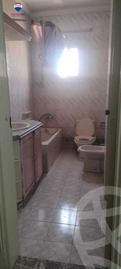 https://aqarmap.com.eg/en/listing/4264632-for-sale-cairo-heliopolis-ard-el-golf-asma-fahmi