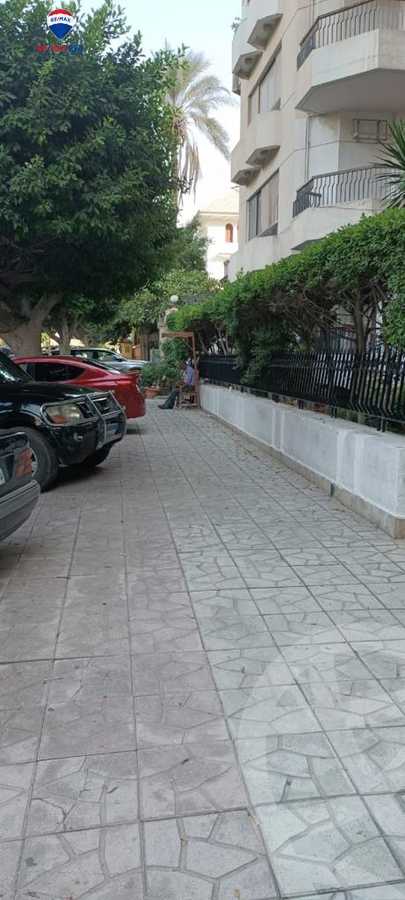 https://aqarmap.com.eg/ar/listing/4297694-for-sale-cairo-heliopolis-el-korba-moharram-shawqi-st