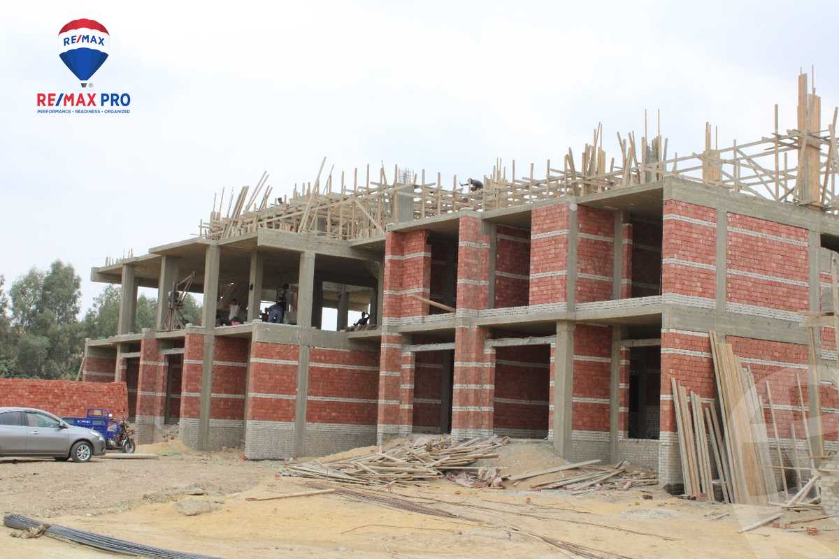 https://aqarmap.com.eg/en/listing/4310285-for-sale-cairo-el-sheikh-zayed-city-lshykh-zyd-ljdyd--lyk-wyst-cairo-capital