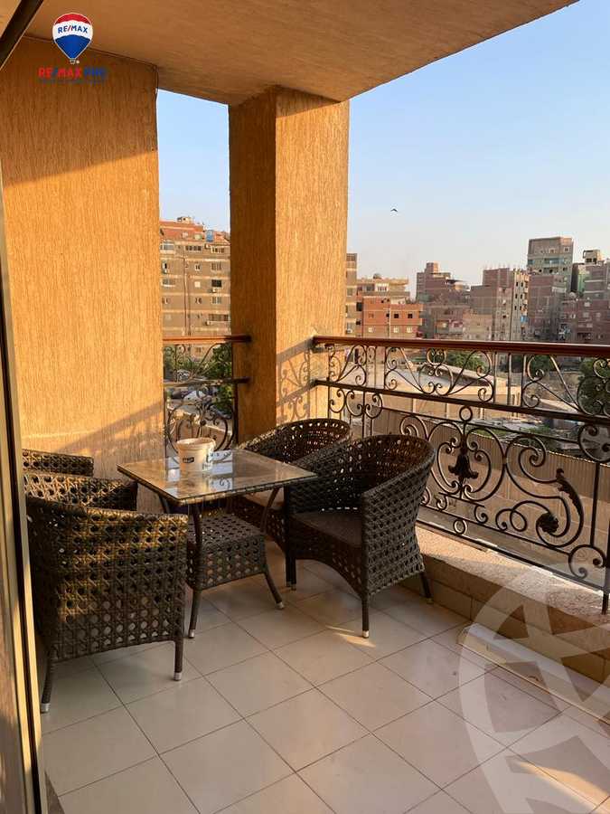 https://aqarmap.com.eg/ar/listing/4335812-for-sale-cairo-mokattam-compounds-kmbwnd-bnwrm-ljbl-lkhdr