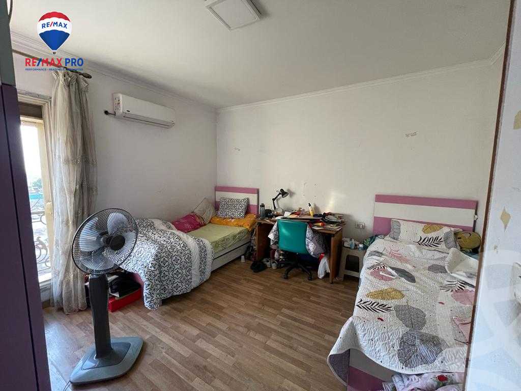 https://aqarmap.com.eg/ar/listing/4335812-for-sale-cairo-mokattam-compounds-kmbwnd-bnwrm-ljbl-lkhdr