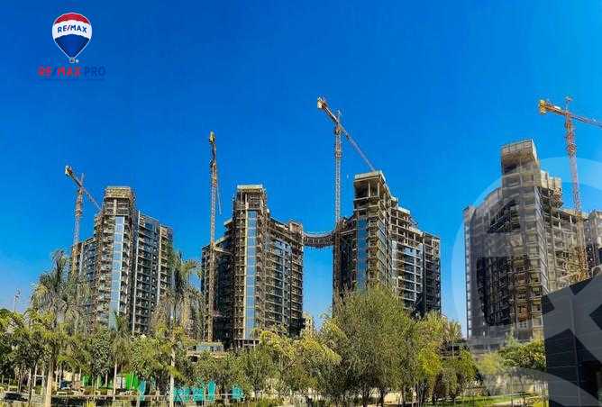 https://aqarmap.com.eg/en/listing/4348474-for-sale-cairo-new-cairo-compounds-zyd-yst