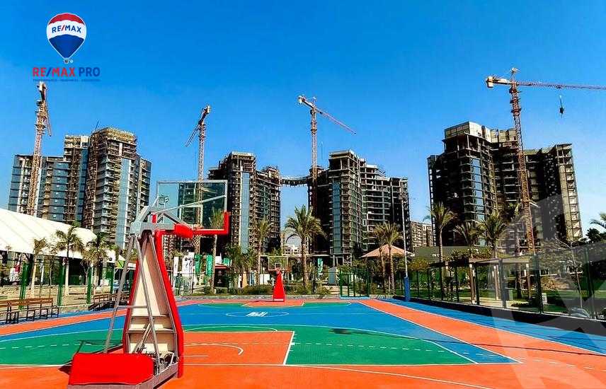https://aqarmap.com.eg/en/listing/4348474-for-sale-cairo-new-cairo-compounds-zyd-yst