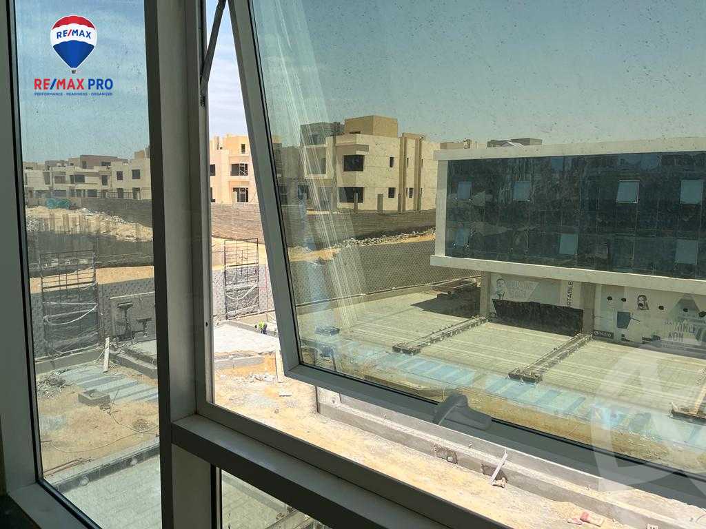 https://aqarmap.com.eg/en/listing/4357994-for-sale-cairo-el-sheikh-zayed-city-compounds-tryfywm-zyd-nm-llttwyr