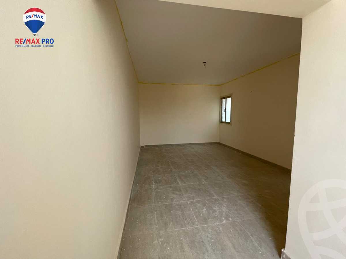 https://aqarmap.com.eg/ar/listing/4470619-for-sale-cairo-6th-of-october-hadaeq-october-kmbwnd-fy-hdyq-ktwbr-lake-front