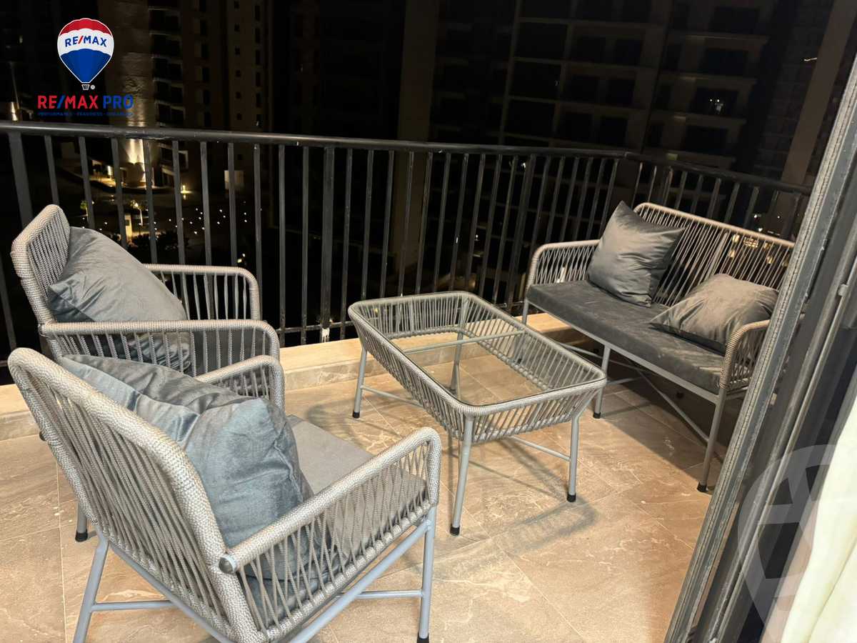 https://aqarmap.com.eg/ar/listing/5218849-for-rent-cairo-el-sheikh-zayed-city-compounds-zyd-wr-llttwyr-park-side-residences