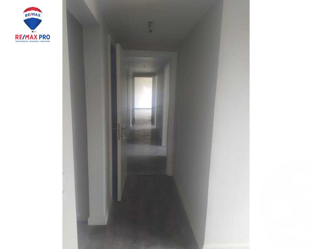 https://aqarmap.com.eg/ar/listing/5252826-for-sale-cairo-6th-of-october-hadaeq-october-kmbwnd-fy-hdyq-ktwbr-o-west-tulwa-o-west