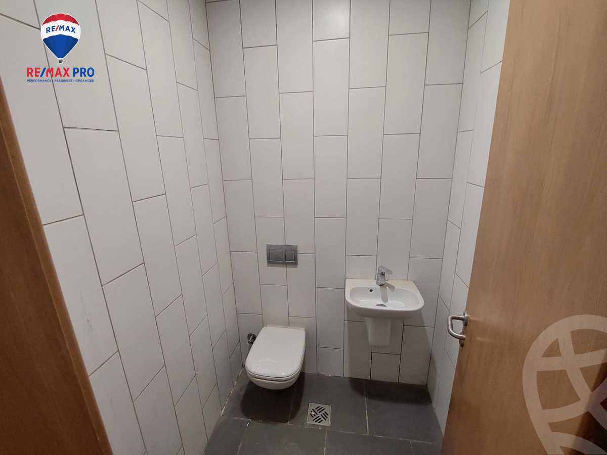 https://aqarmap.com.eg/en/listing/5301373-for-rent-cairo-el-sheikh-zayed-city-compounds-swdyk-wyst