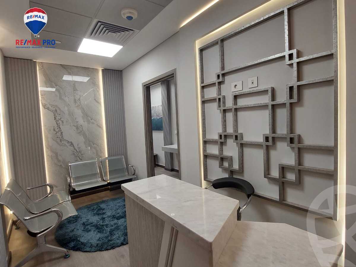 https://aqarmap.com.eg/en/listing/5310091-for-rent-cairo-el-sheikh-zayed-city-compounds-kmbwnd-wyst-twn-swdyk