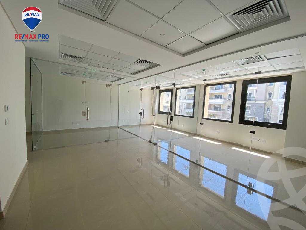 https://aqarmap.com.eg/en/listing/5395781-for-rent-cairo-new-cairo-compounds-mivida-mivida-business-park-emaar