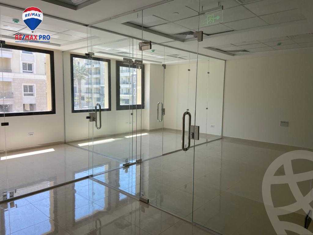 https://aqarmap.com.eg/en/listing/5395781-for-rent-cairo-new-cairo-compounds-mivida-mivida-business-park-emaar