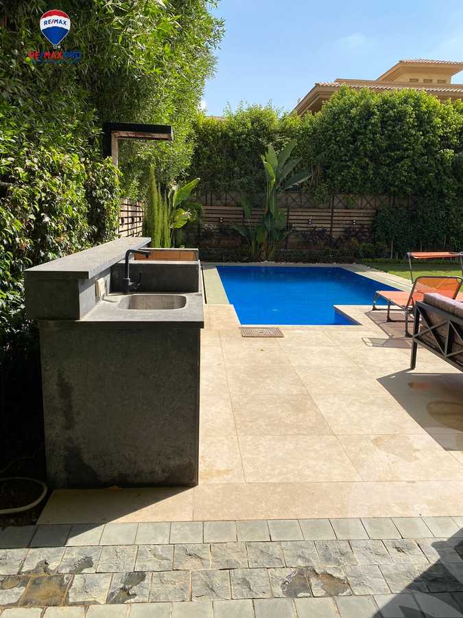 https://aqarmap.com.eg/en/listing/5418431-for-sale-cairo-new-cairo-lrhb-city-rehab-hills