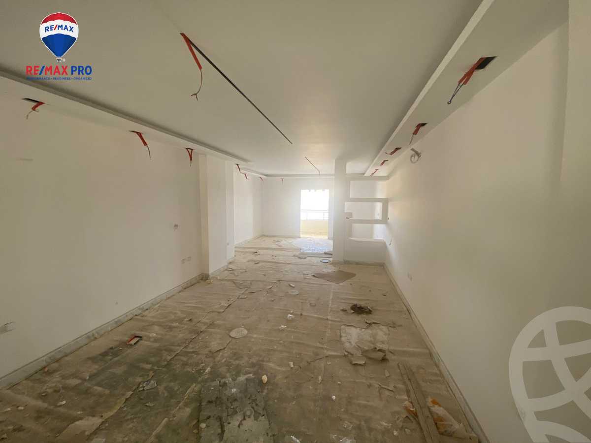 https://aqarmap.com.eg/en/listing/5435596-for-sale-cairo-el-sheikh-zayed-city-el-hay-eltaseaa-area-2