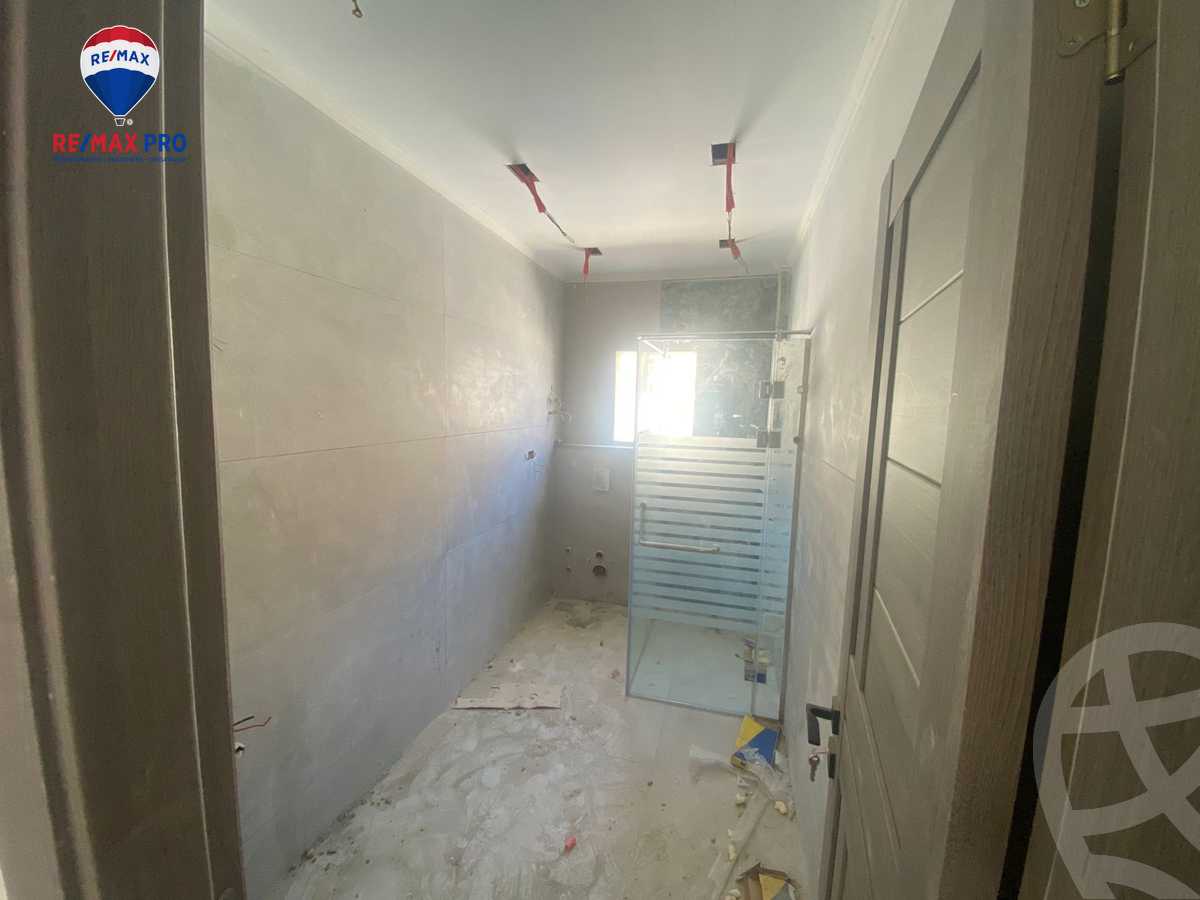 https://aqarmap.com.eg/en/listing/5435596-for-sale-cairo-el-sheikh-zayed-city-el-hay-eltaseaa-area-2