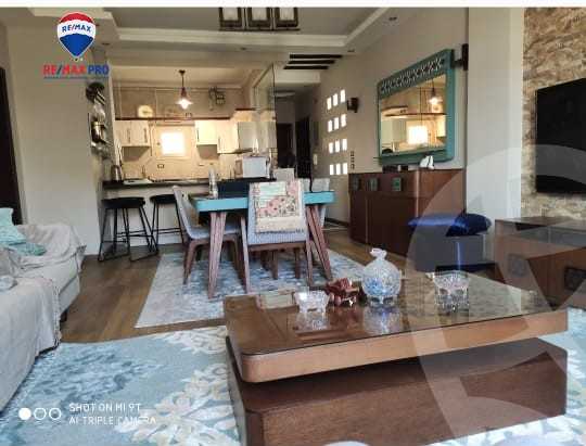 https://aqarmap.com.eg/en/listing/5436082-for-sale-cairo-el-sheikh-zayed-city-el-hay-el-khames-lhry