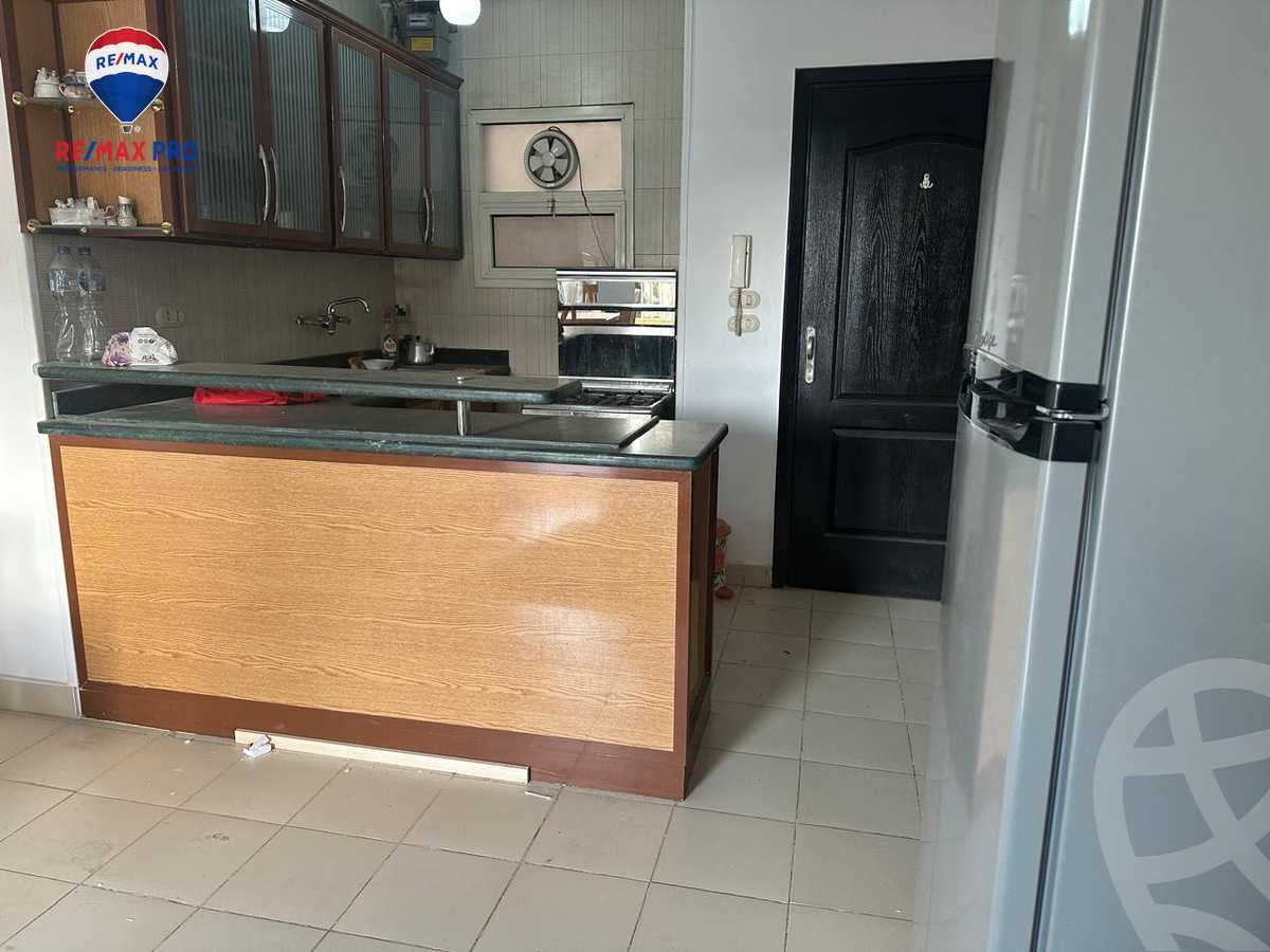 https://aqarmap.com.eg/ar/listing/5436287-for-sale-cairo-el-sheikh-zayed-city-el-hay-el-thany-ashaer
