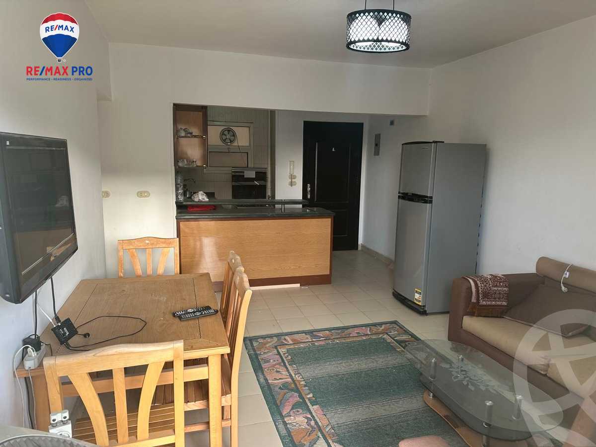 https://aqarmap.com.eg/ar/listing/5436287-for-sale-cairo-el-sheikh-zayed-city-el-hay-el-thany-ashaer