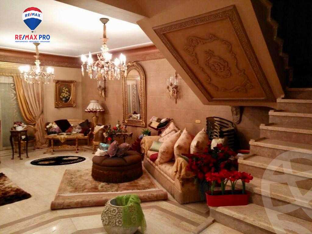 https://aqarmap.com.eg/en/listing/5518249-for-sale-cairo-el-sheikh-zayed-city-compounds-hadayek-el-mohandiseen