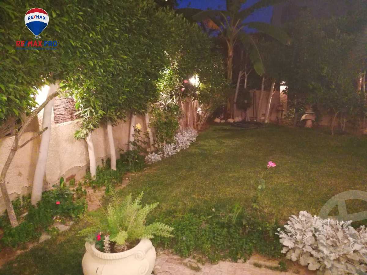 https://aqarmap.com.eg/en/listing/5518249-for-sale-cairo-el-sheikh-zayed-city-compounds-hadayek-el-mohandiseen