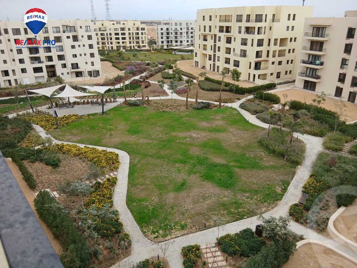 https://aqarmap.com.eg/en/listing/5613849-for-sale-cairo-6th-of-october-hadaeq-october-kmbwnd-fy-hdyq-ktwbr-o-west-tulwa-o-west