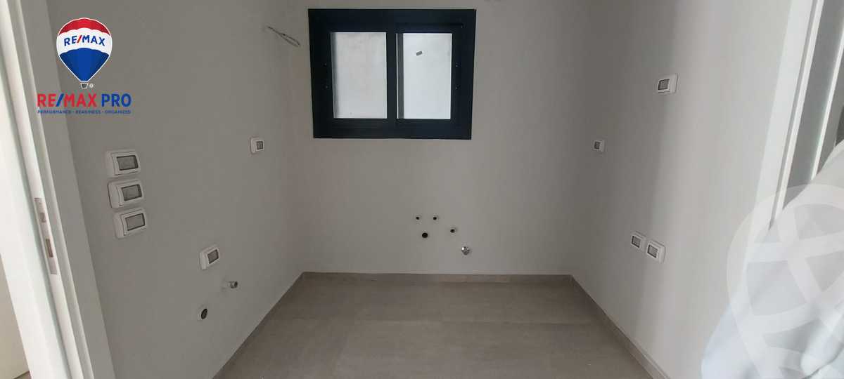 https://aqarmap.com.eg/ar/listing/5616037-for-sale-cairo-6th-of-october-hadaeq-october-kmbwnd-fy-hdyq-ktwbr-o-west-tulwa-o-west