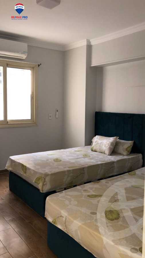 https://aqarmap.com.eg/en/listing/5689229-for-rent-cairo-el-sheikh-zayed-city-compounds-jn-1