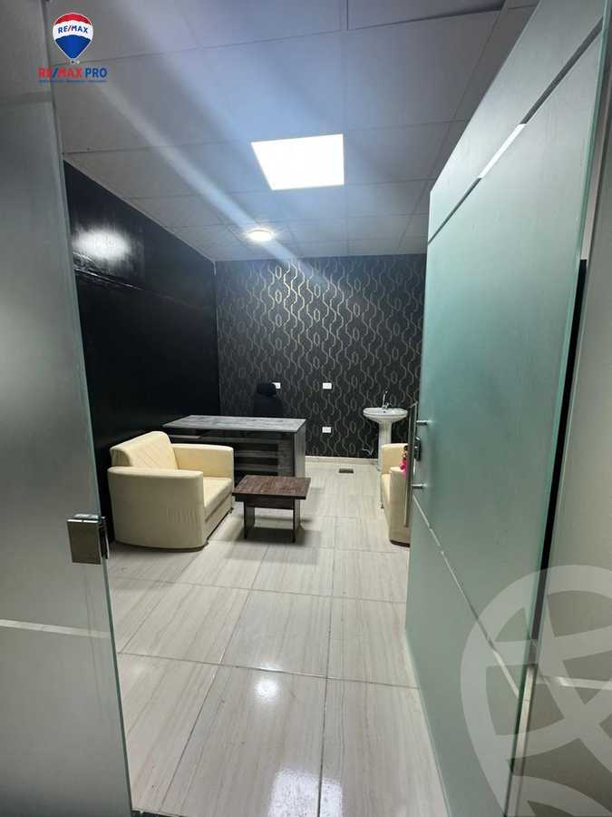 https://aqarmap.com.eg/en/listing/5908620-for-rent-cairo-6th-of-october-compounds-ktwbr-fystyfl-syty-mwl-byzns-jrwb