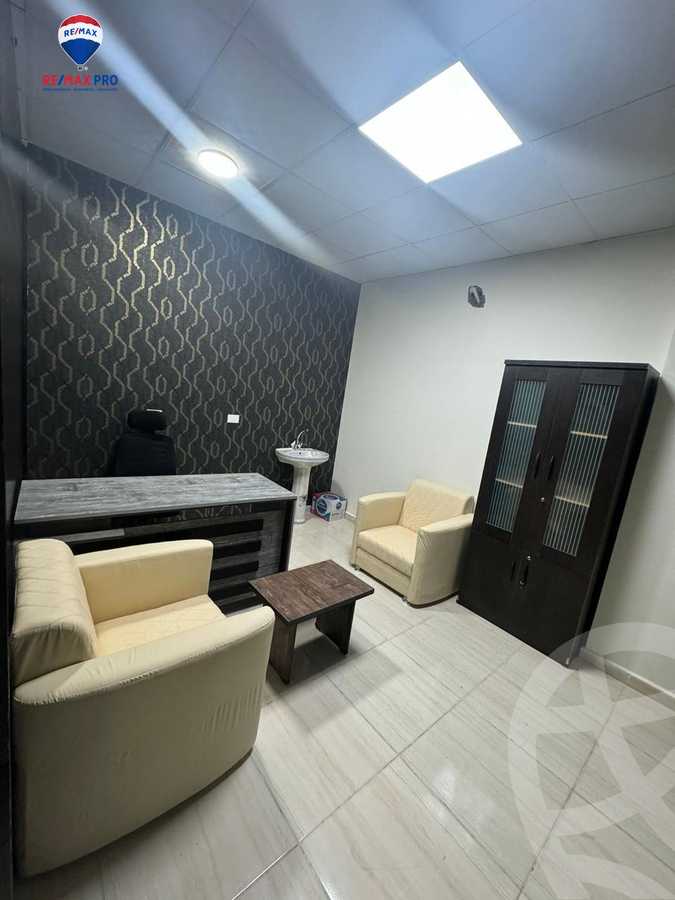 https://aqarmap.com.eg/en/listing/5908620-for-rent-cairo-6th-of-october-compounds-ktwbr-fystyfl-syty-mwl-byzns-jrwb