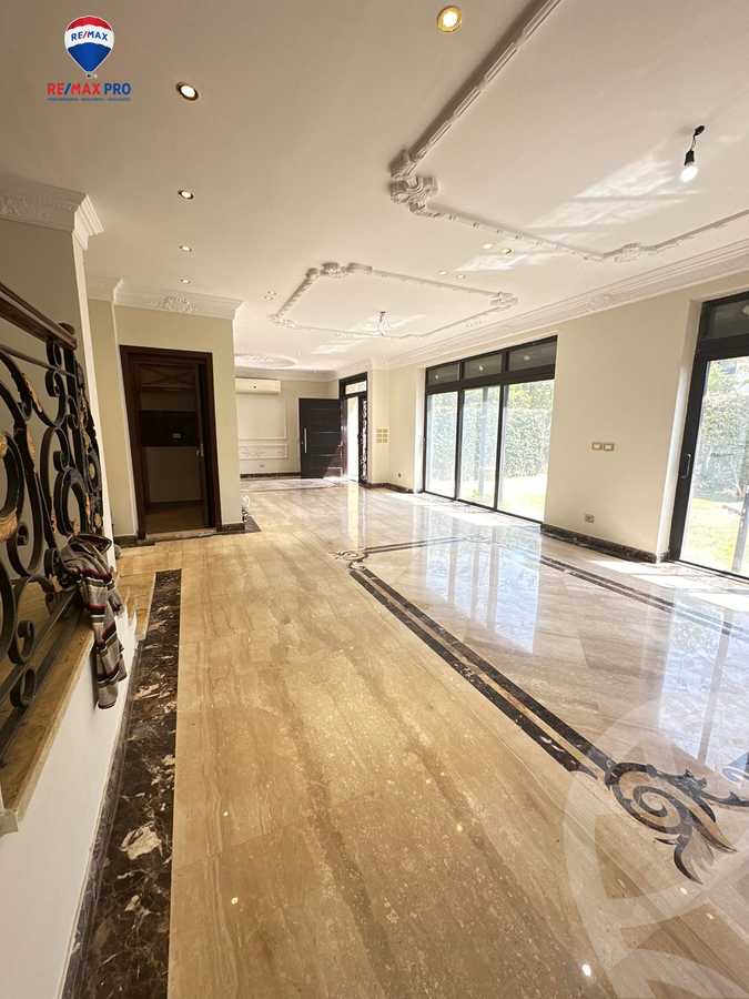 https://aqarmap.com.eg/en/listing/6033758-for-rent-cairo-el-sheikh-zayed-city-compounds-kmbwnd-wyst-twn-swdyk